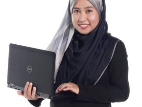Suraya Ali Online Marketing Coach
